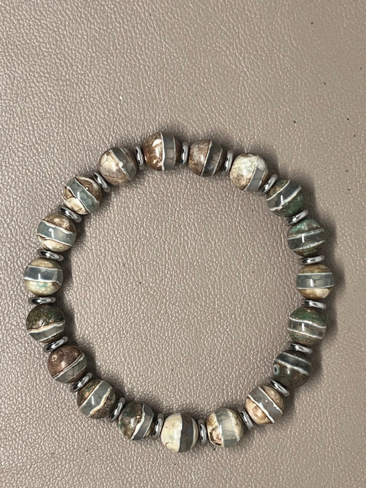 Tibetansk DZI perler