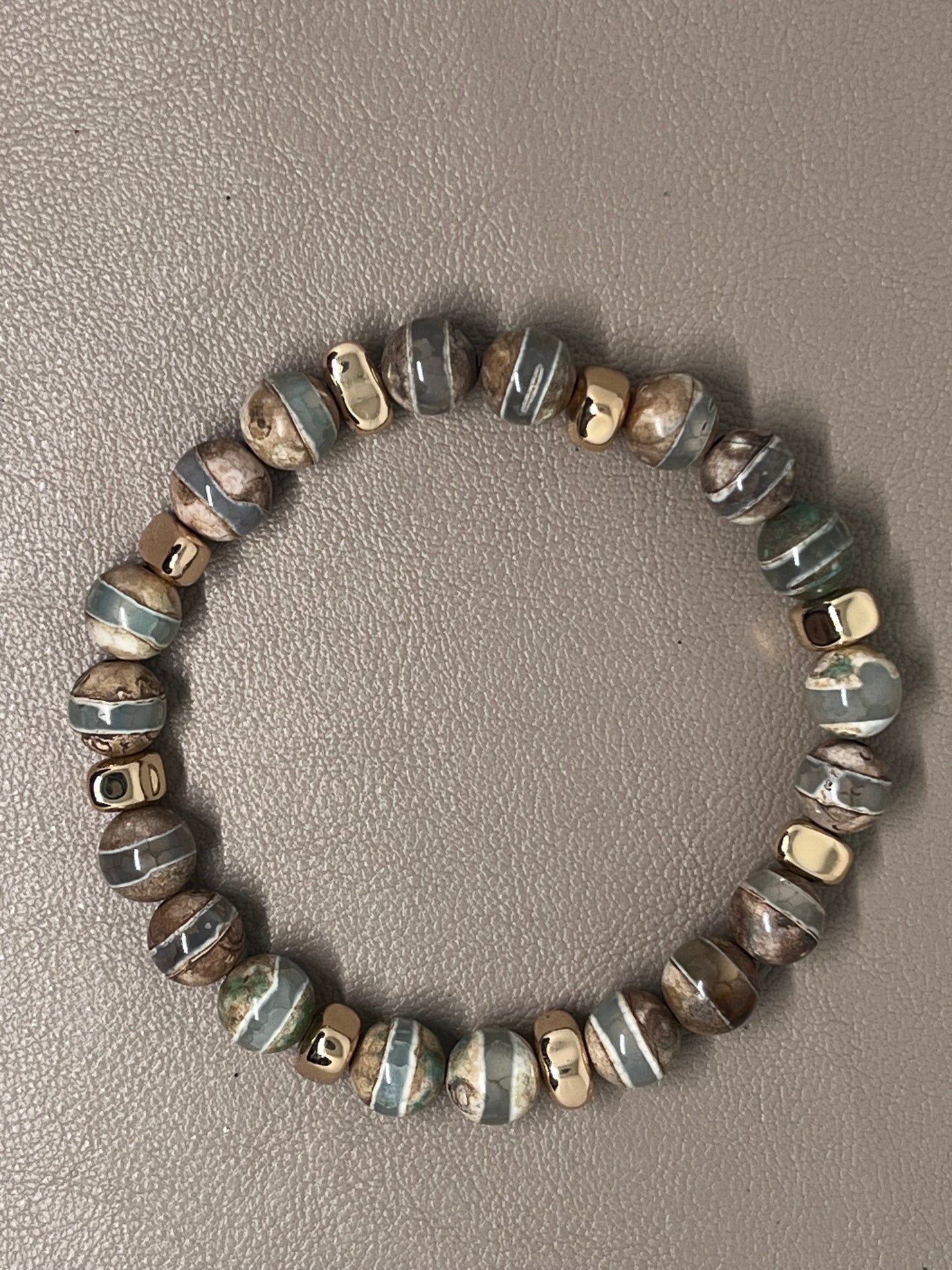 Armbånd Tibetansk DZI og gull