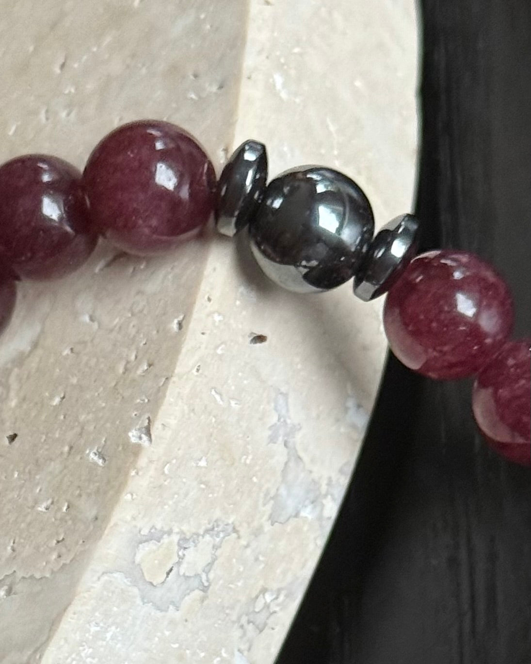 Armbånd Røde granatperler - inluma