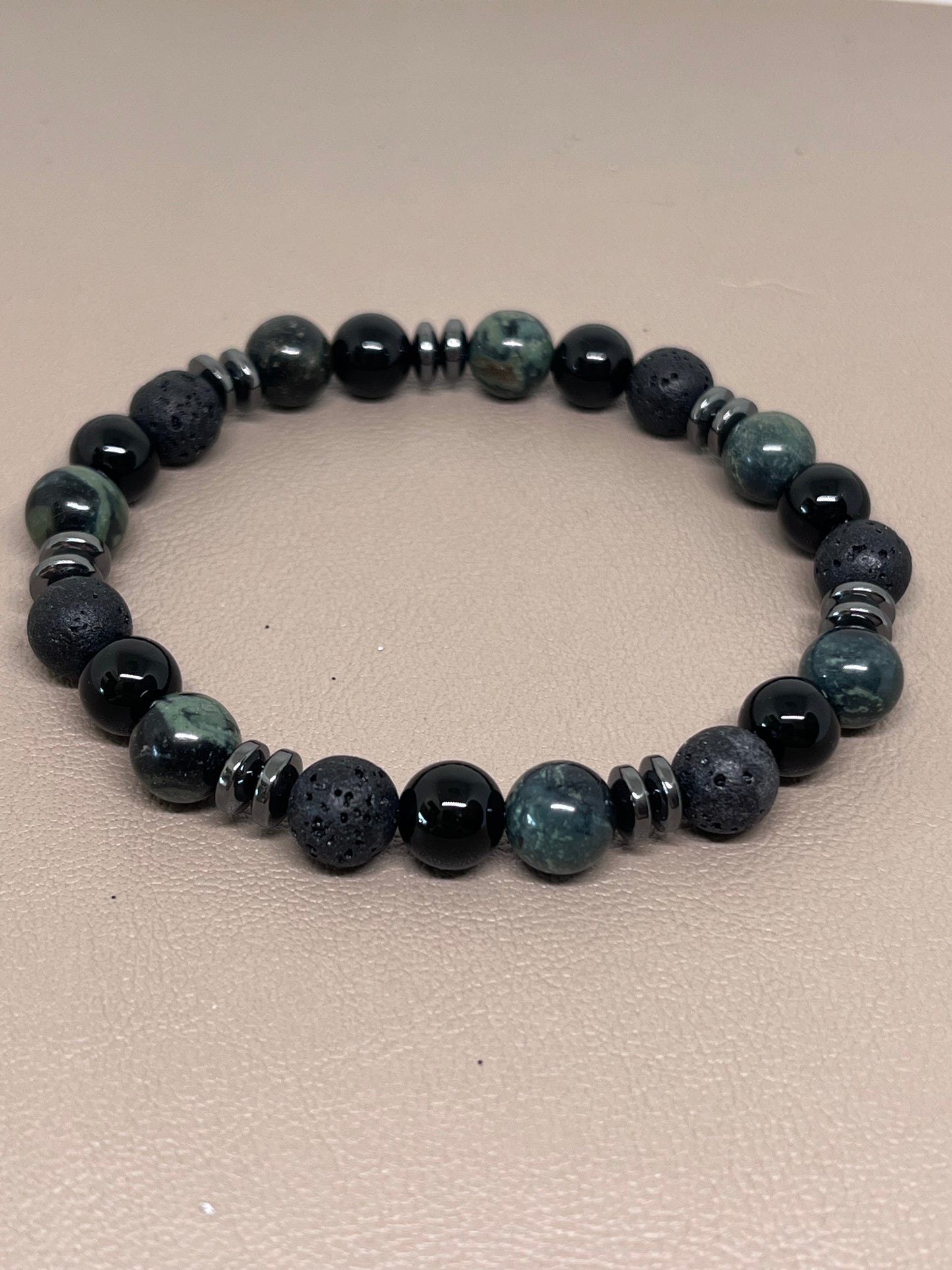 Armbånd To stk grønn og grå med sort