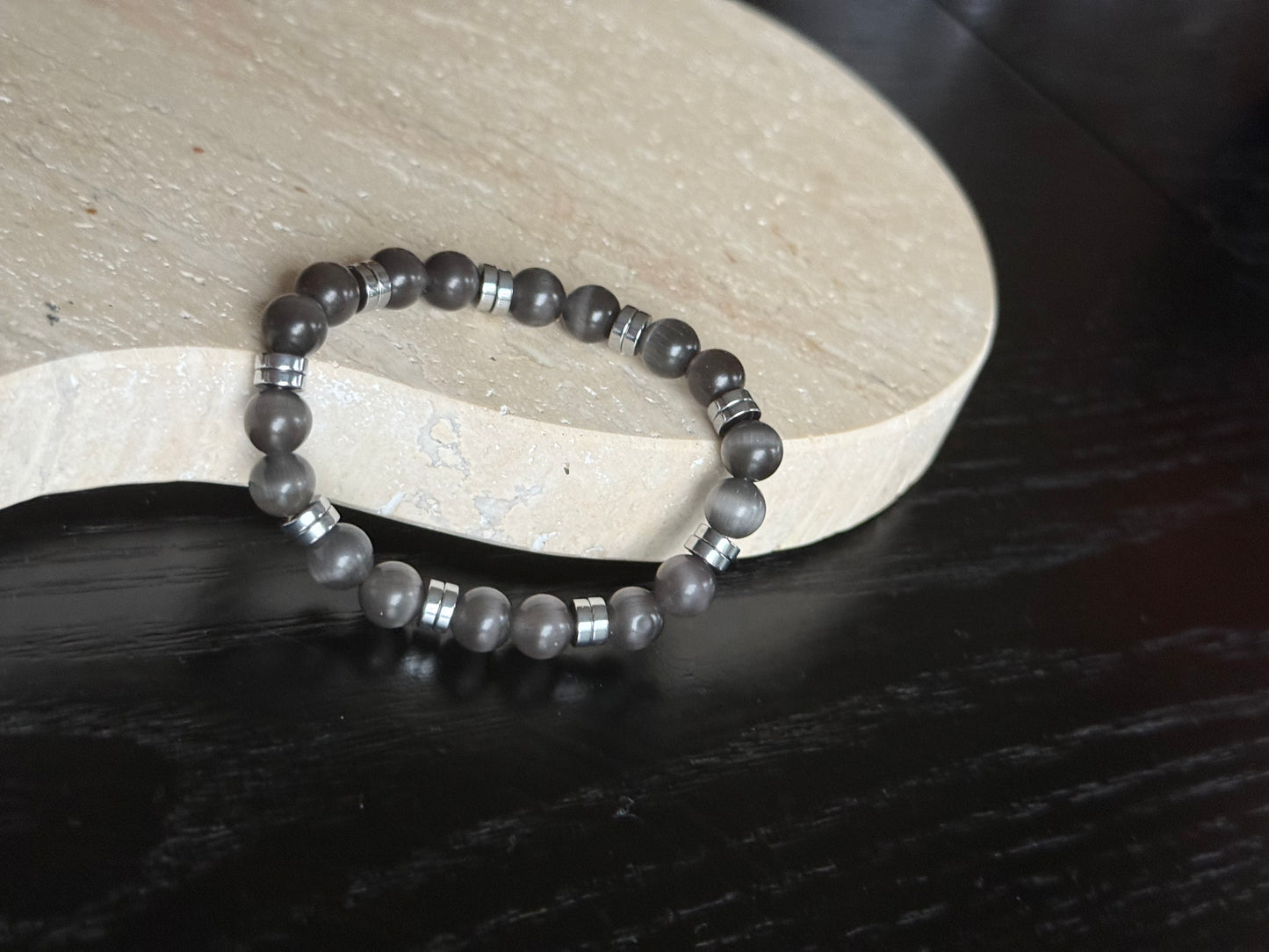 Grå katteøyne og sølvfarget hematitt - inluma