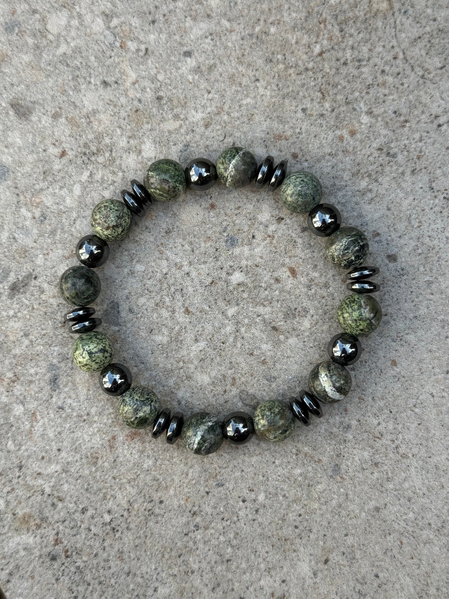 Store grønne jasperperler - inluma