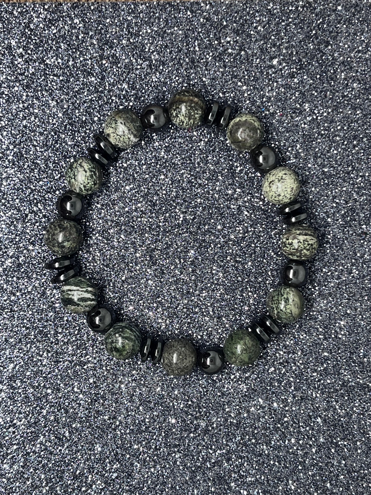 Store grønne jasperperler