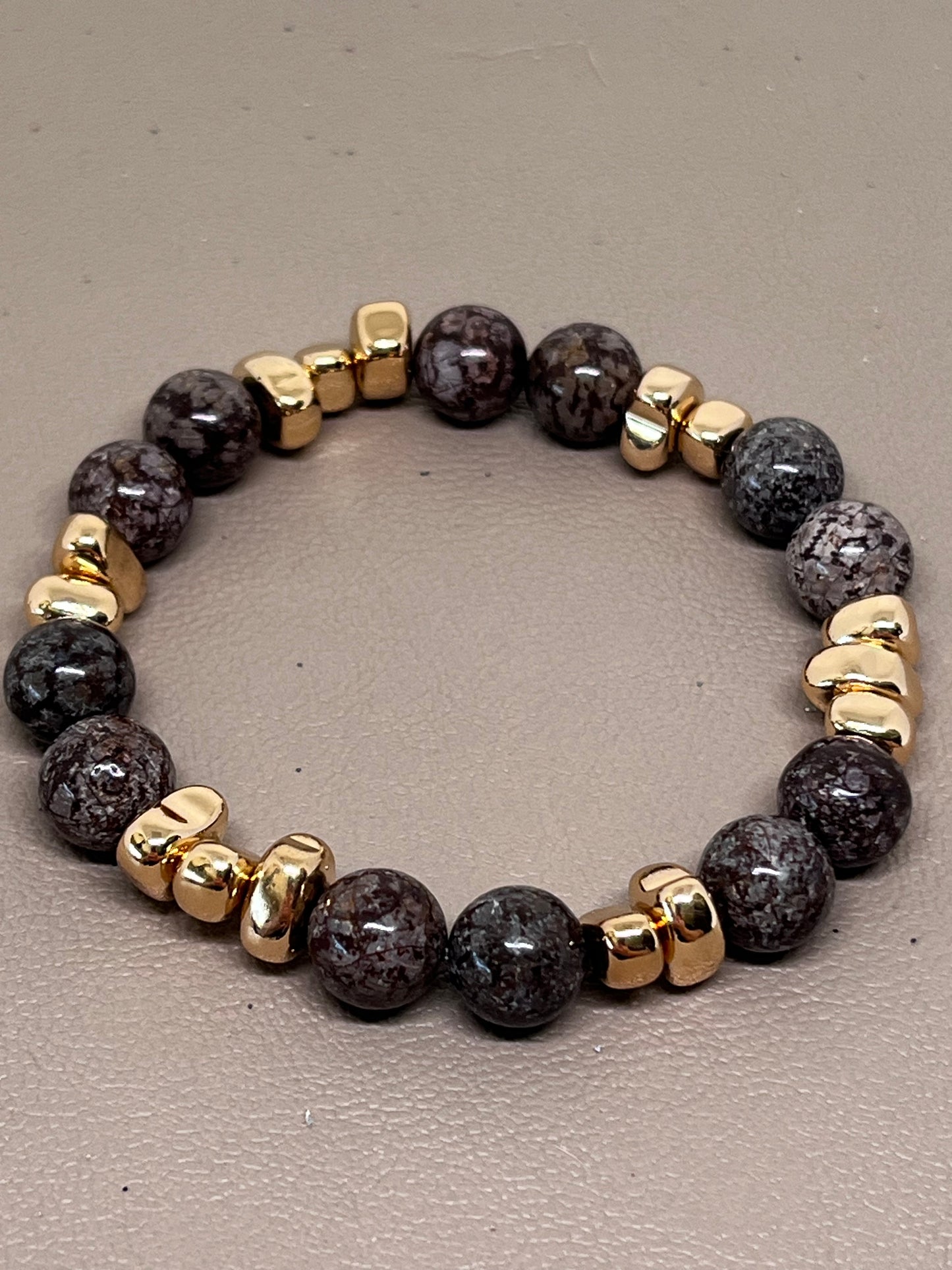 Brun obsidian og gull hematitt