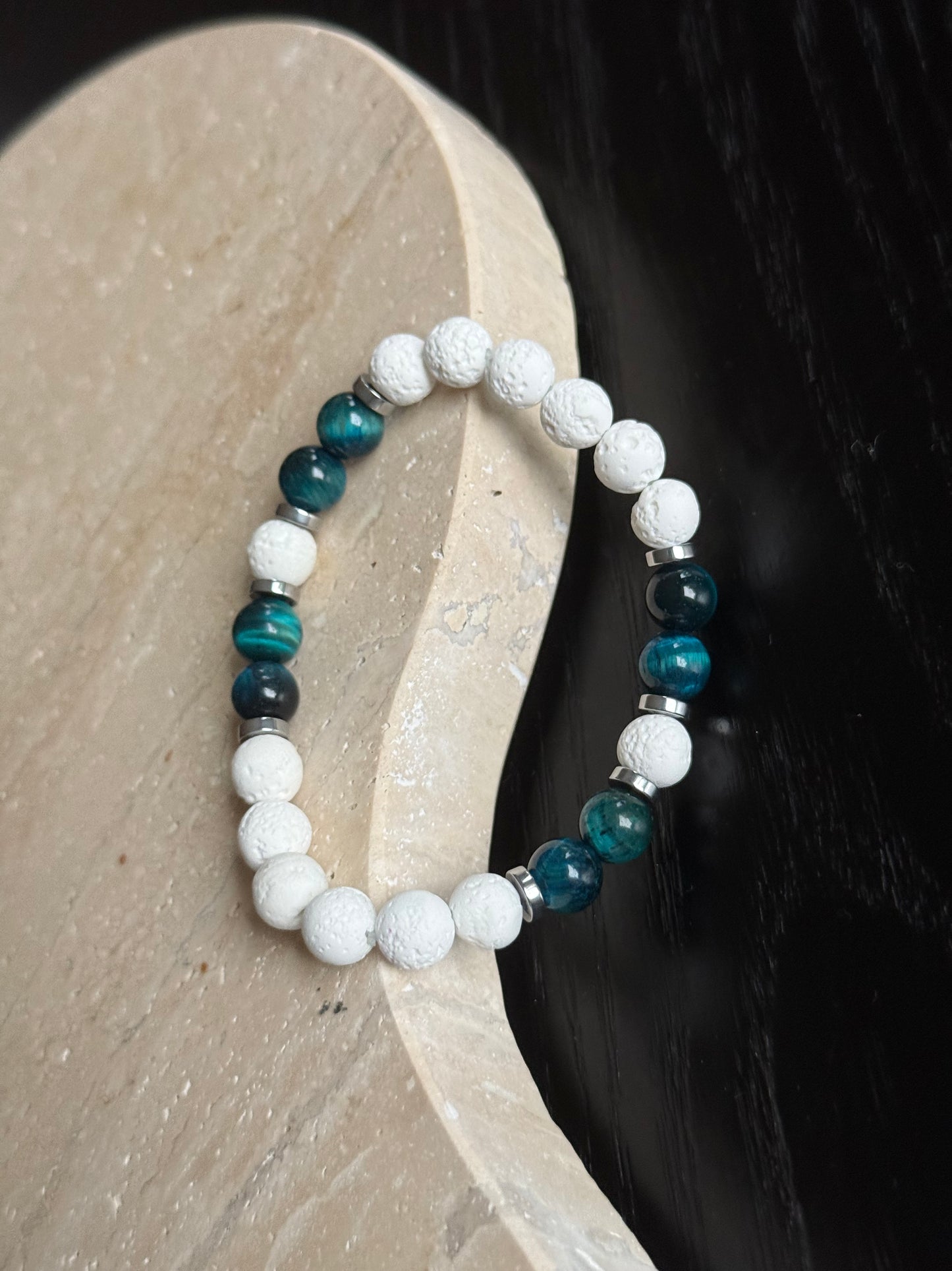 Armbånd Blå tigerøyne hvit lava - inluma