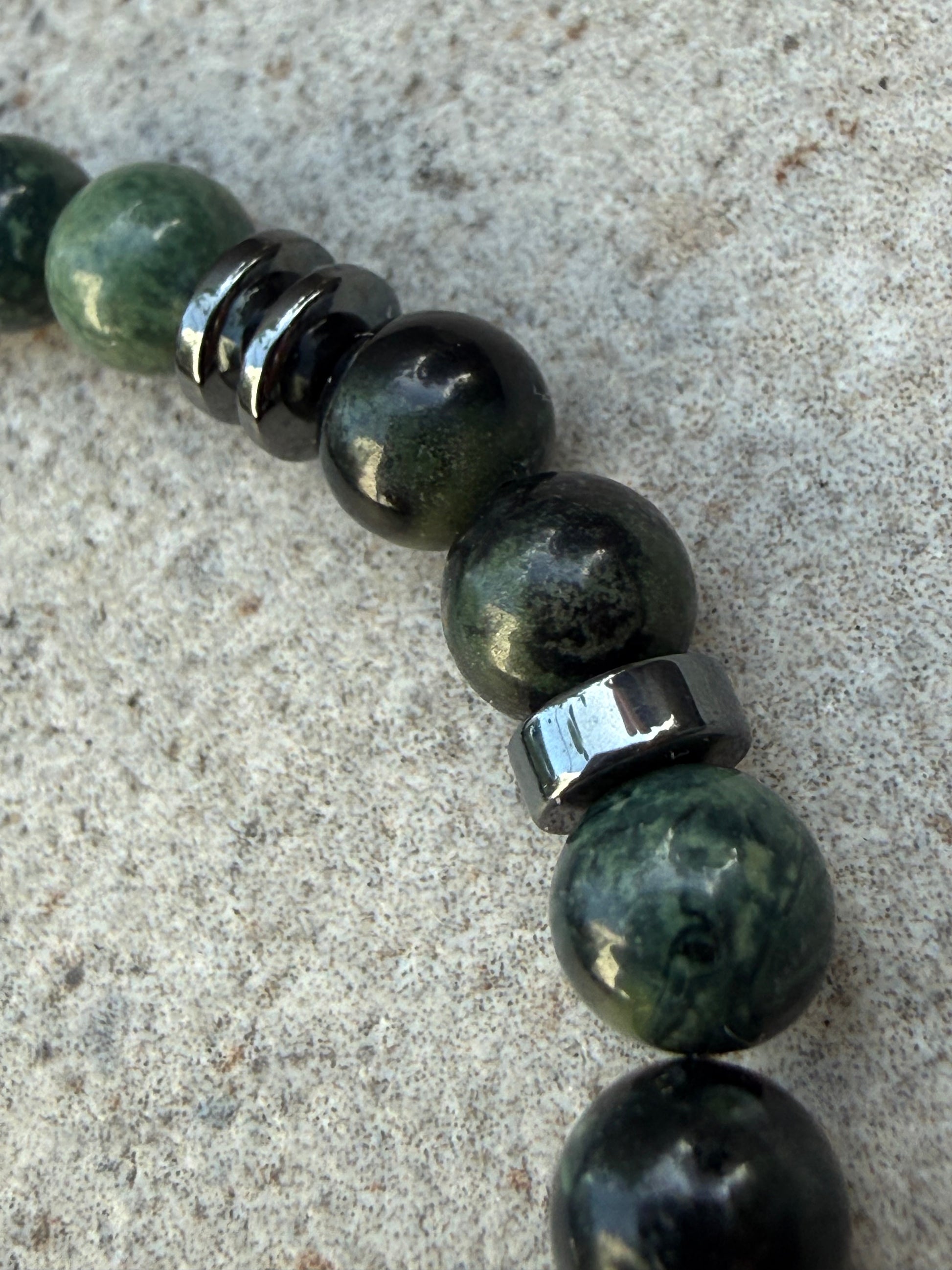 Grønne små rhyolittperler - inluma