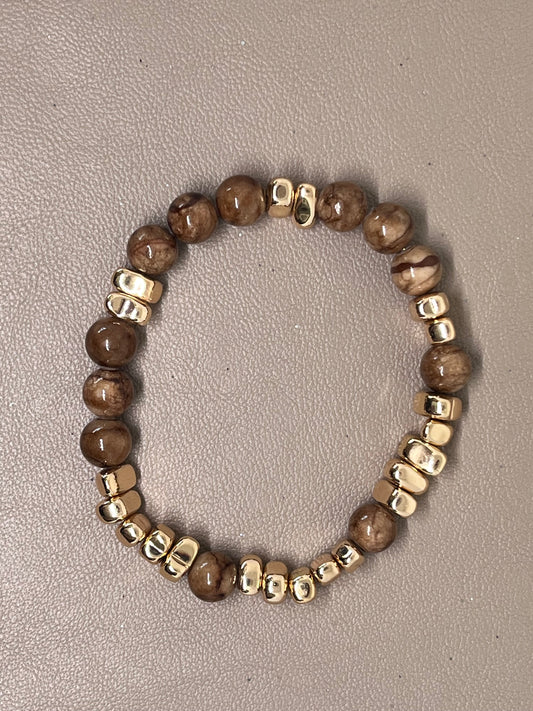 Armbånd brun kalsedon og gull