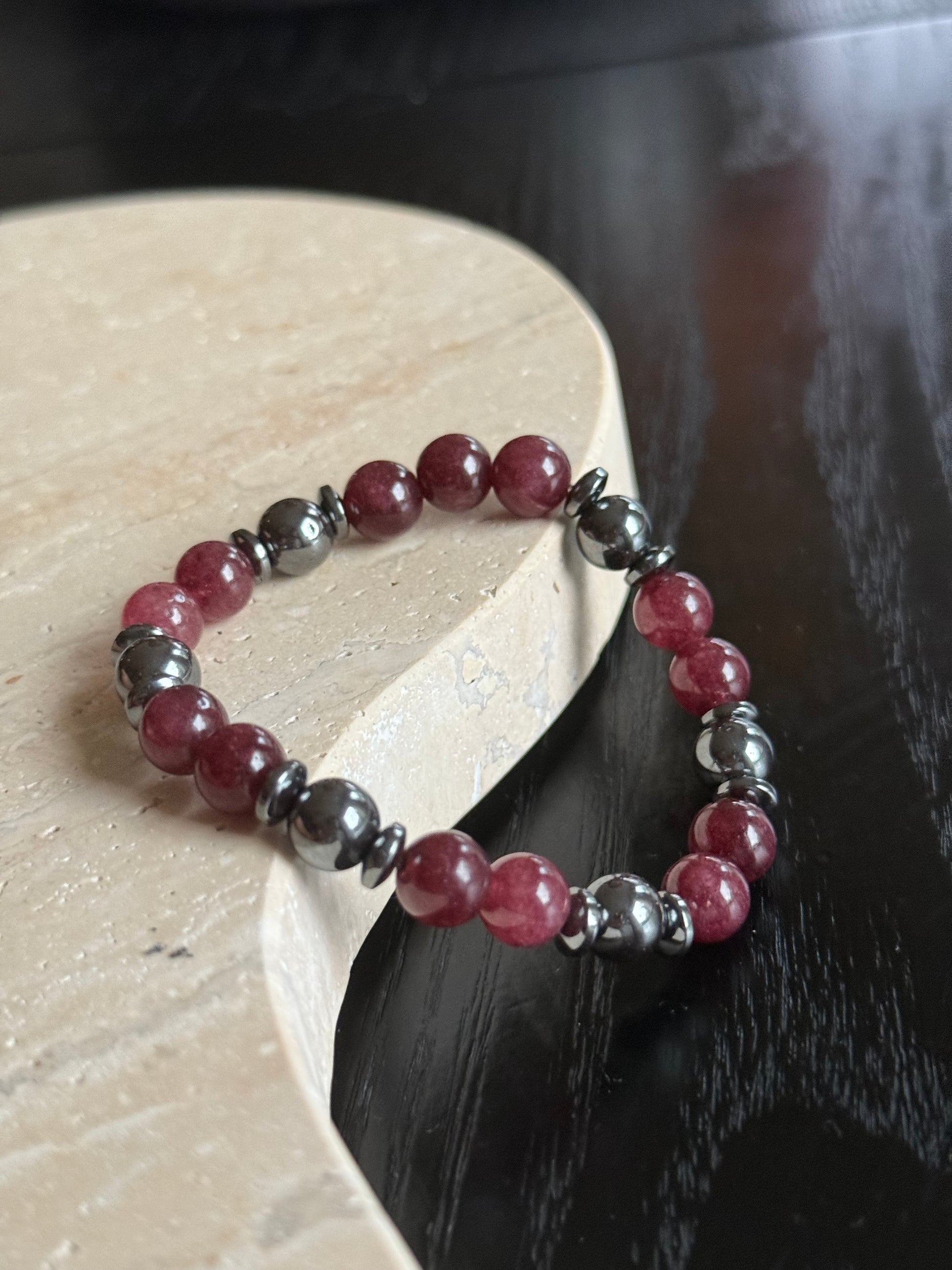 Armbånd Røde granatperler - inluma