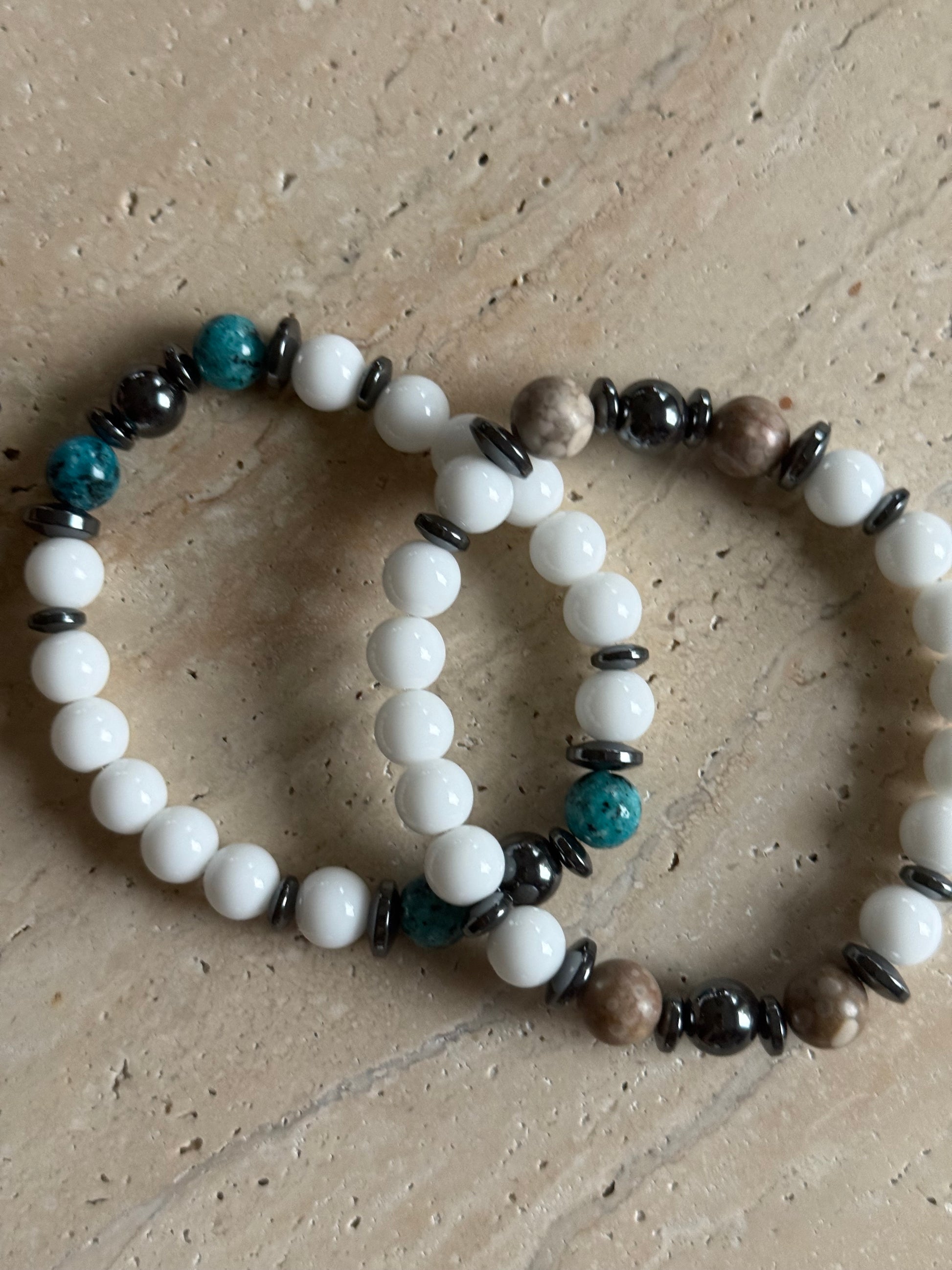 Armbånd To stkhvit brun og blå - inluma